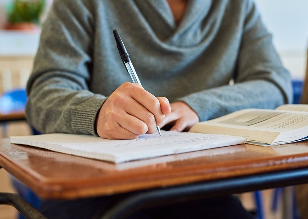 AI writing assistant suggesting sentence rewrites in a document editor