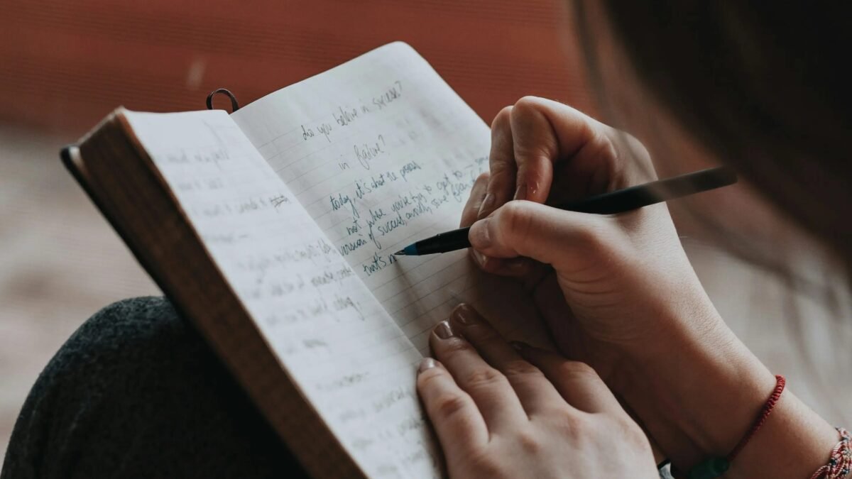 How to Keep Your Voice When Using AI Writing Tools