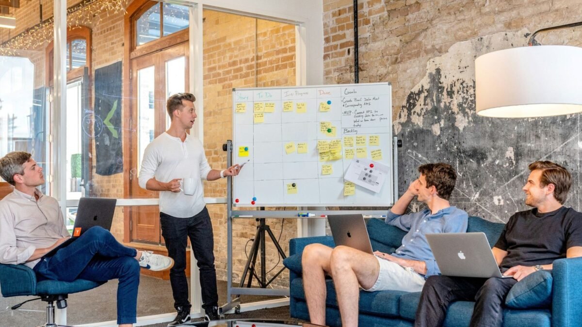 How to Start an AI Agency