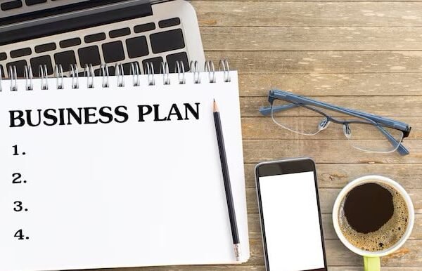How to Use AI to Write a Business Plan (Investor-Ready in a Weekend)