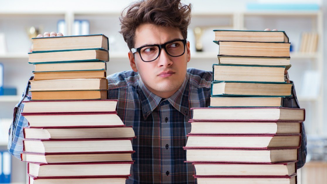 What Should College Students Study to Stay Relevant in the AI Era?