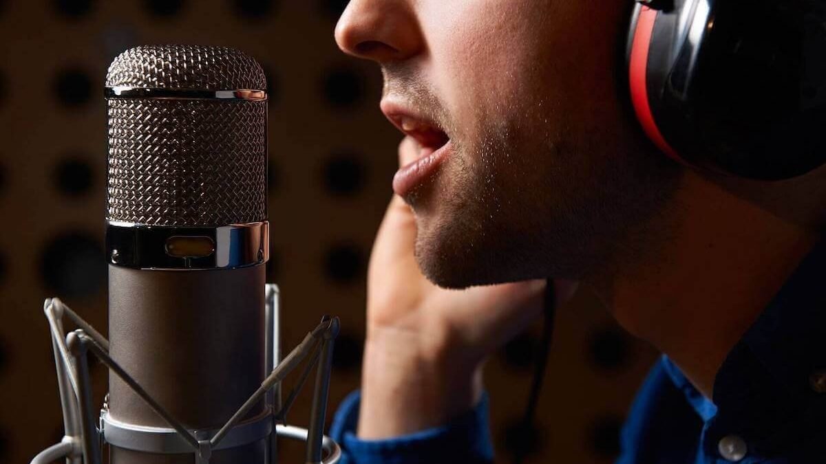 What Voiceover Jobs Are Safest from AI?