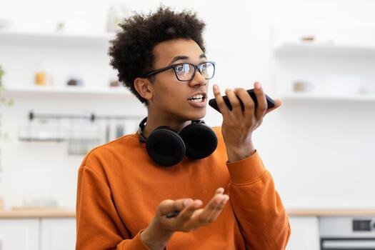 Best AI Chatbot for Voice Conversations (2026)